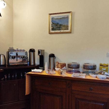 Villino Chelidonia Subiaco Bed & Breakfast Dış mekan fotoğraf